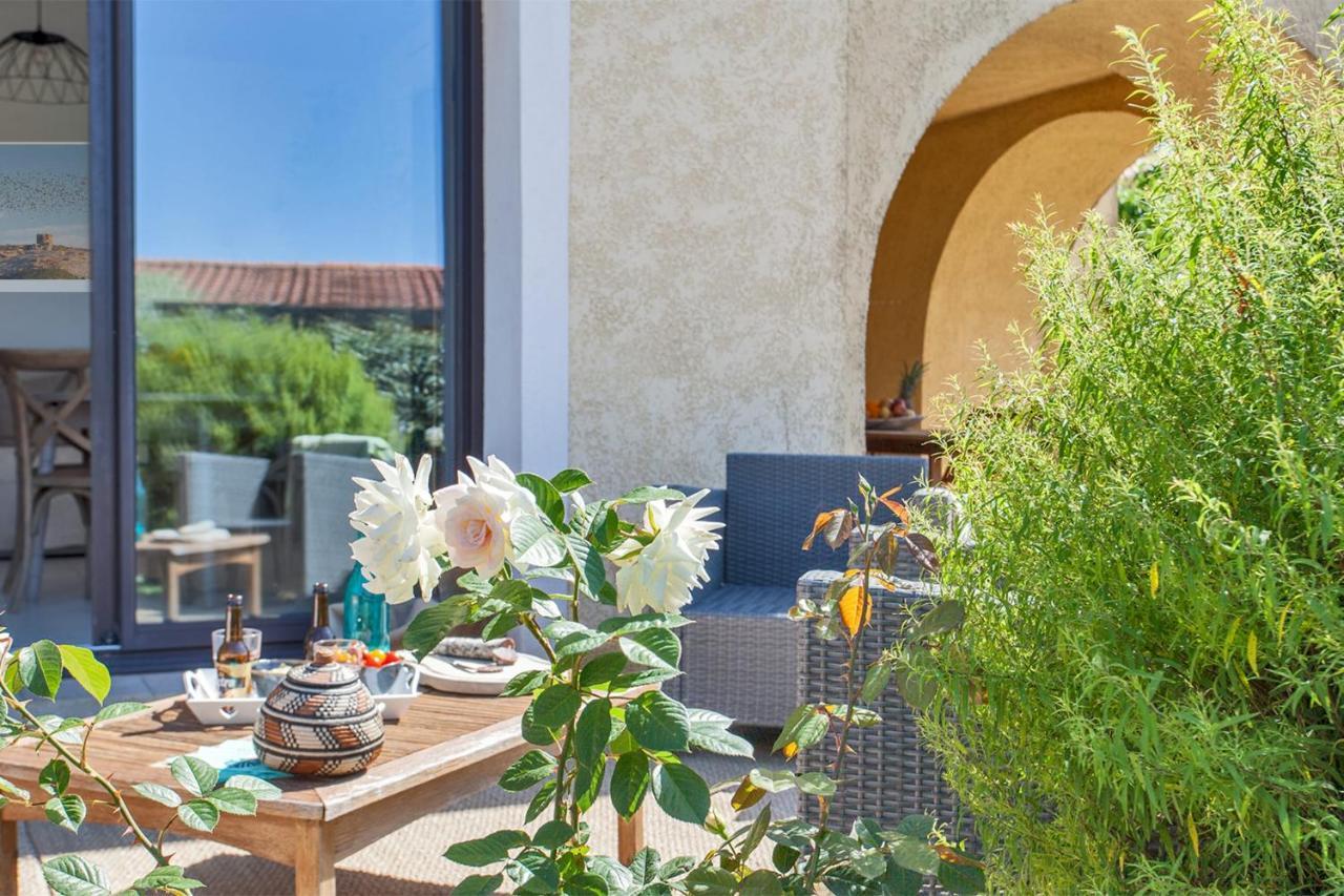 location de vacances Olivier jardin privatif et piscine chauffée partagée Calvi  Exterior foto